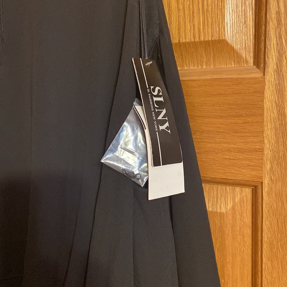 NWT Black Cold Shoulder Event Dress - Picture 3 of 6